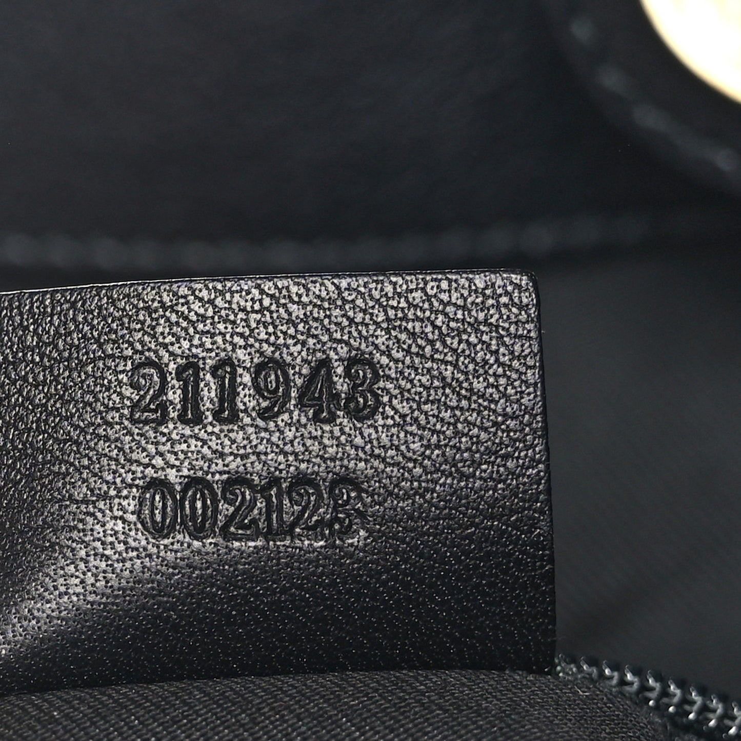 Monogram Large Sukey Black