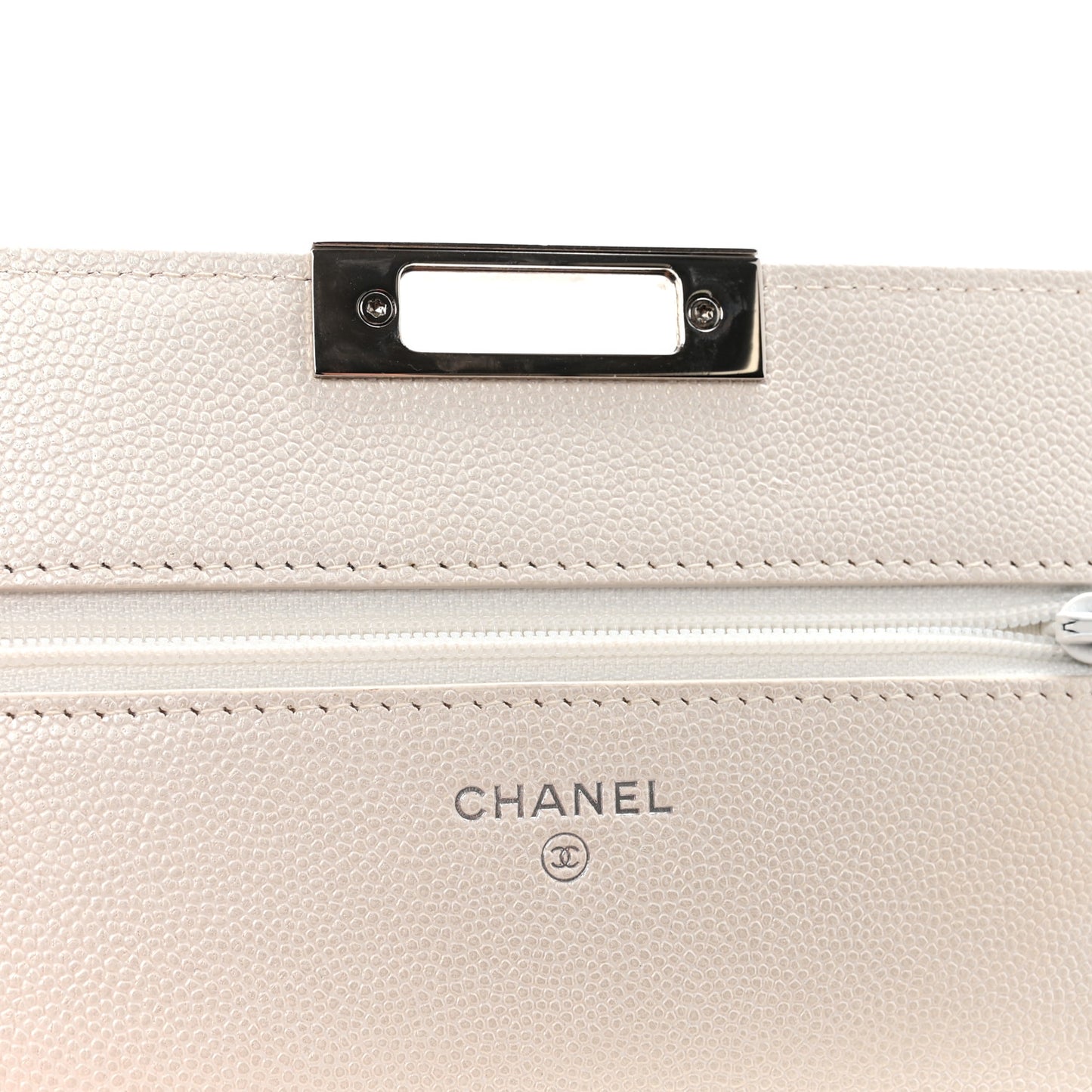Iridescent Caviar Quilted Golden Class Wallet On Chain WOC White