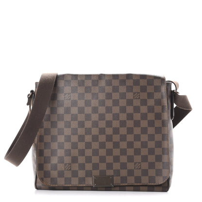 Louis Vuitton Damier Ebene District MM 1 of 10