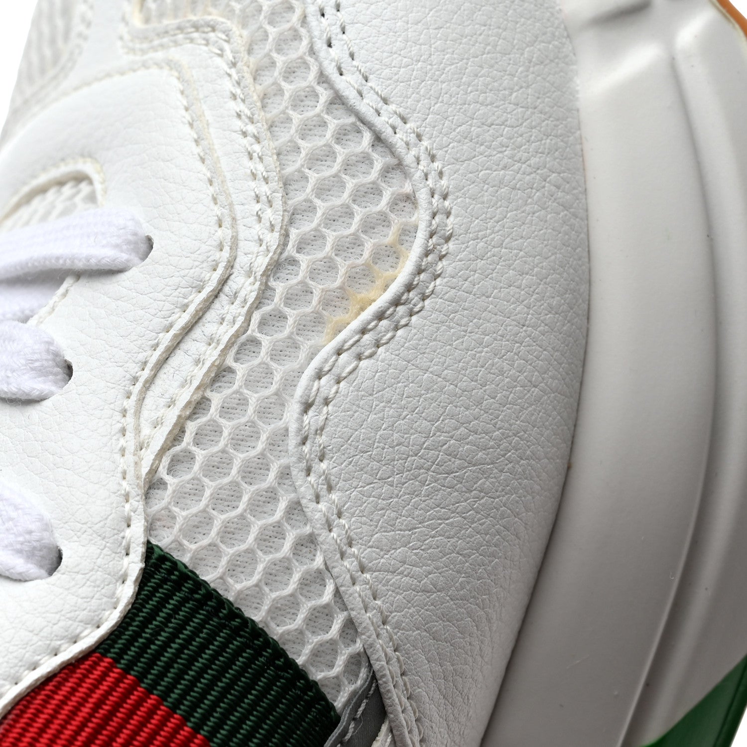 Gucci Lavaredo Eco Fabric Mesh Web Mens Rhyton Reflective Sneakers 8.5 Great 8.5 White Green Red Silver 8 of 10