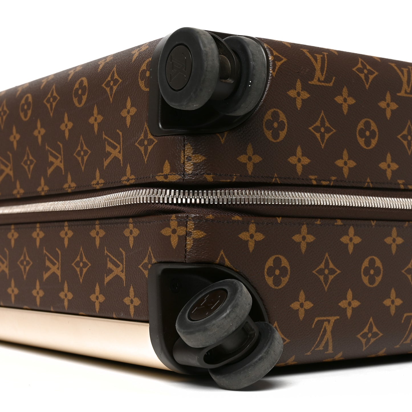Monogram Horizon 50