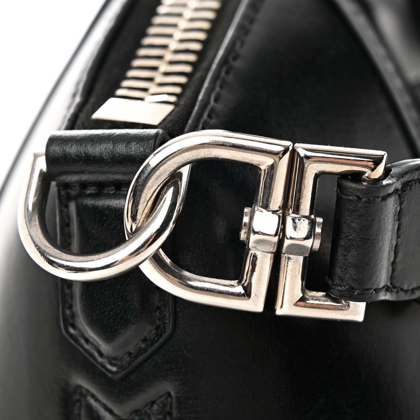 Shiny Lord Calfskin Small Antigona Black
