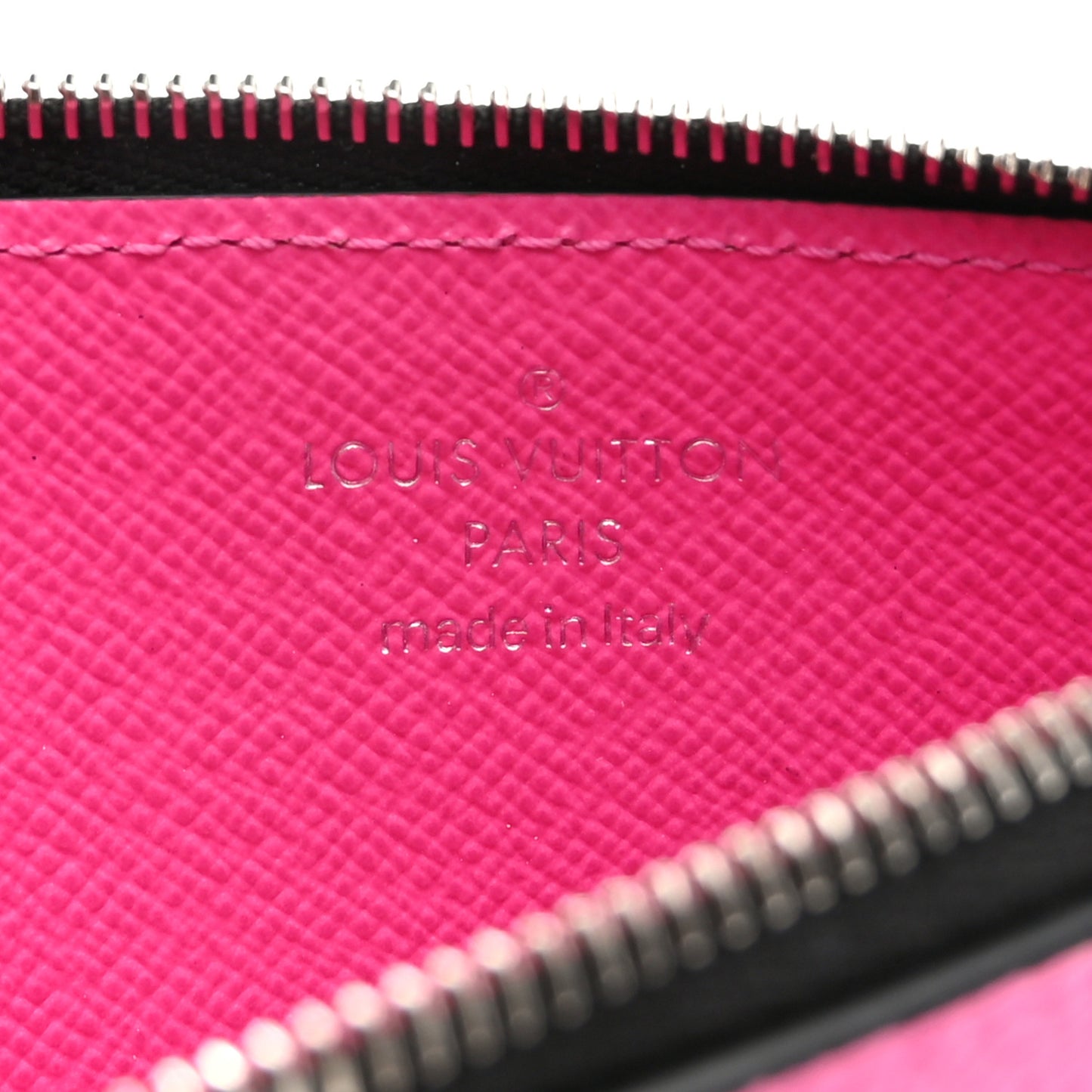 Taigarama Coin Card Holder Fuchsia