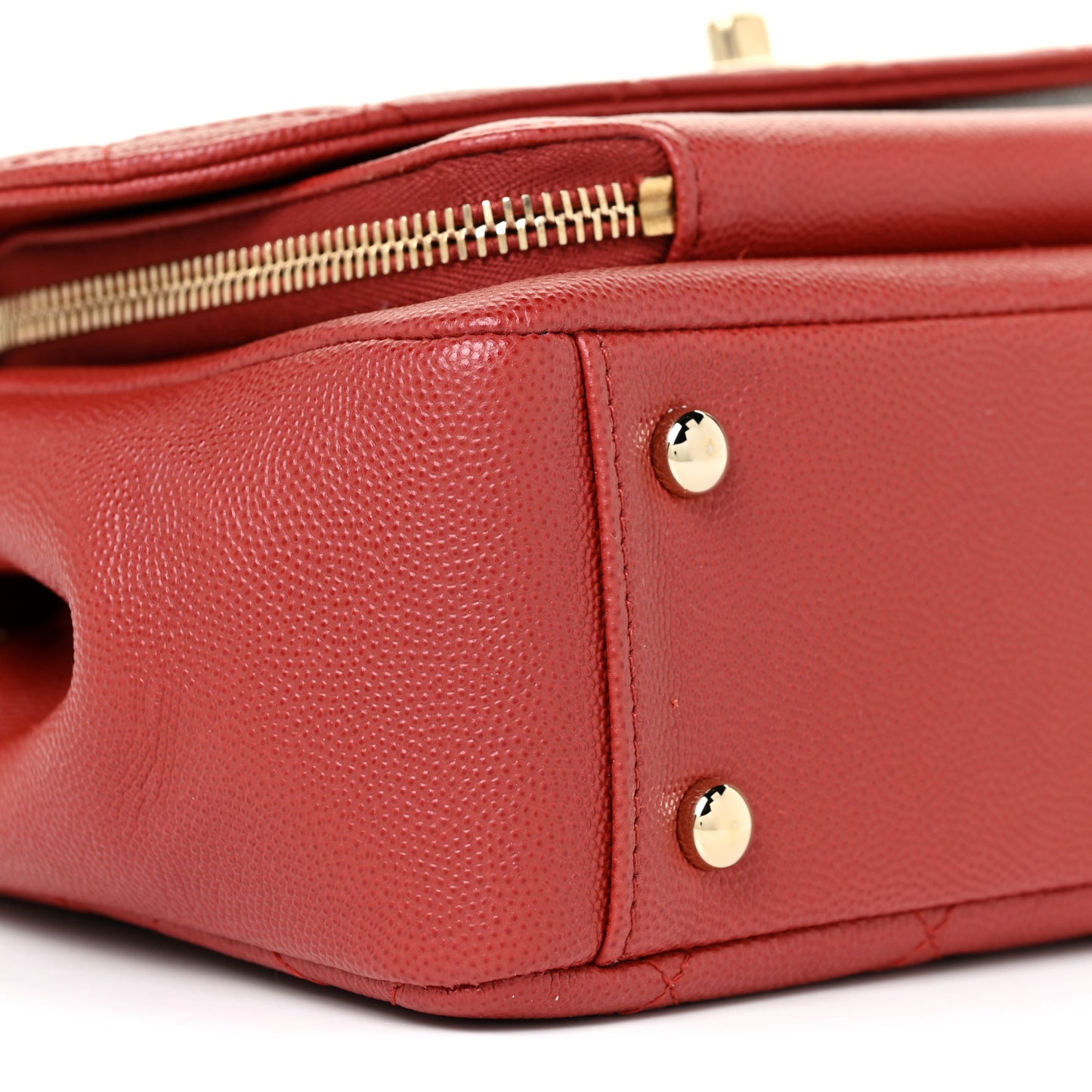 Caviar Quilted Medium Business Affinity Flap Red