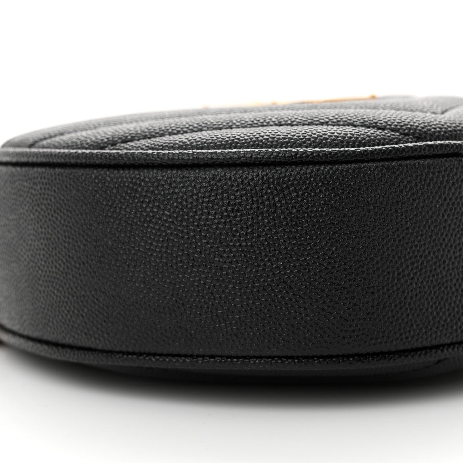 Saint Laurent Grain De Poudre Matelasse Chevron Quilted Round Vinyle Camera Bag Black 9 of 11