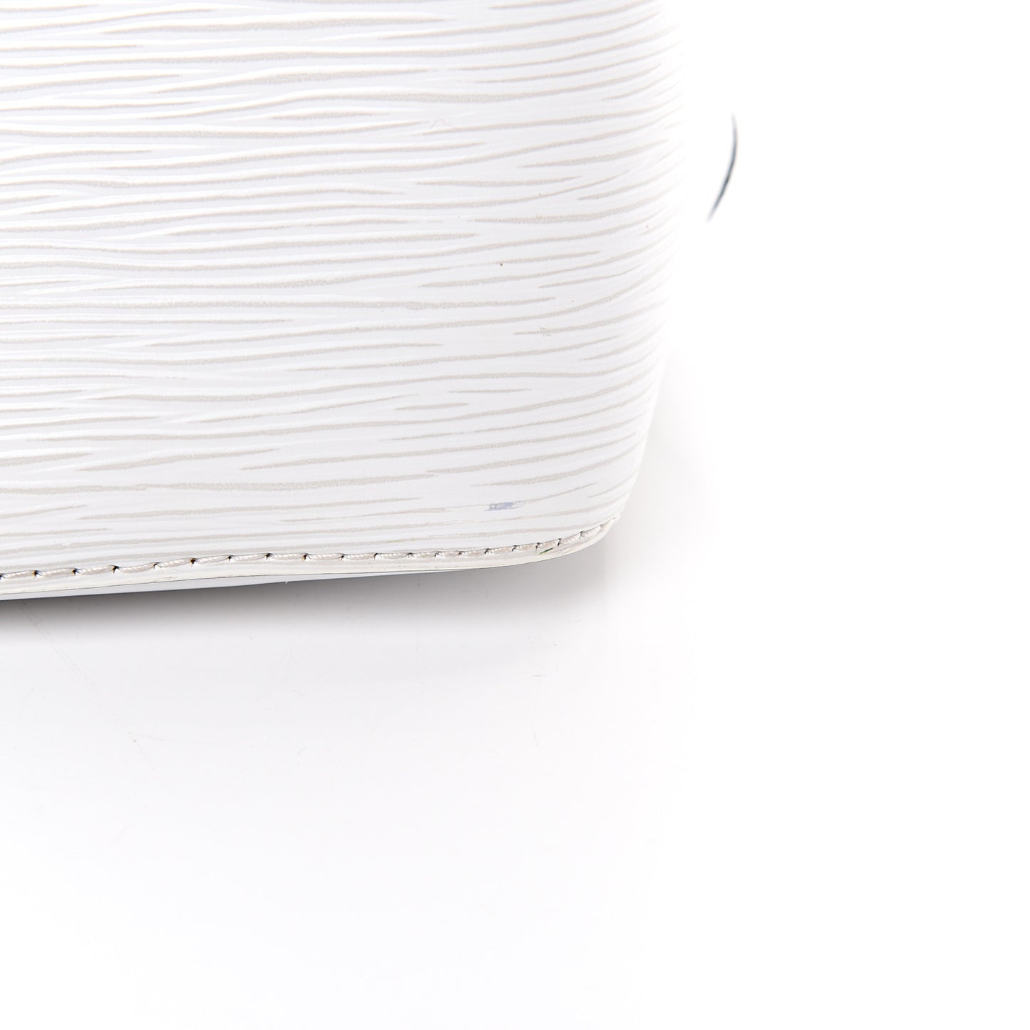 Epi Neonoe White