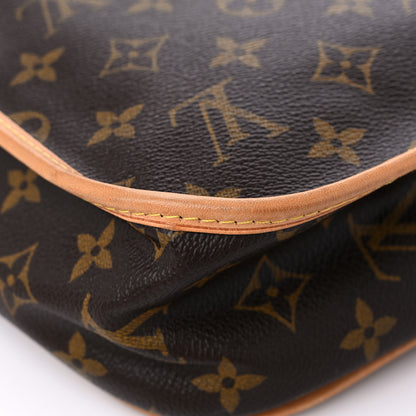 Louis Vuitton Monogram Bosphore PM Messenger 9 of 15