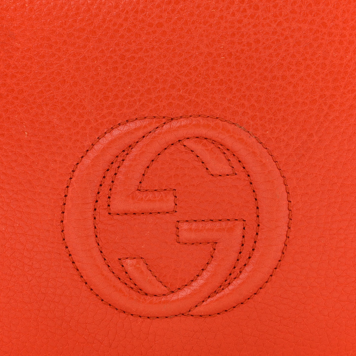 Pebbled Calfskin Soho Wallet On Chain Sun Orange