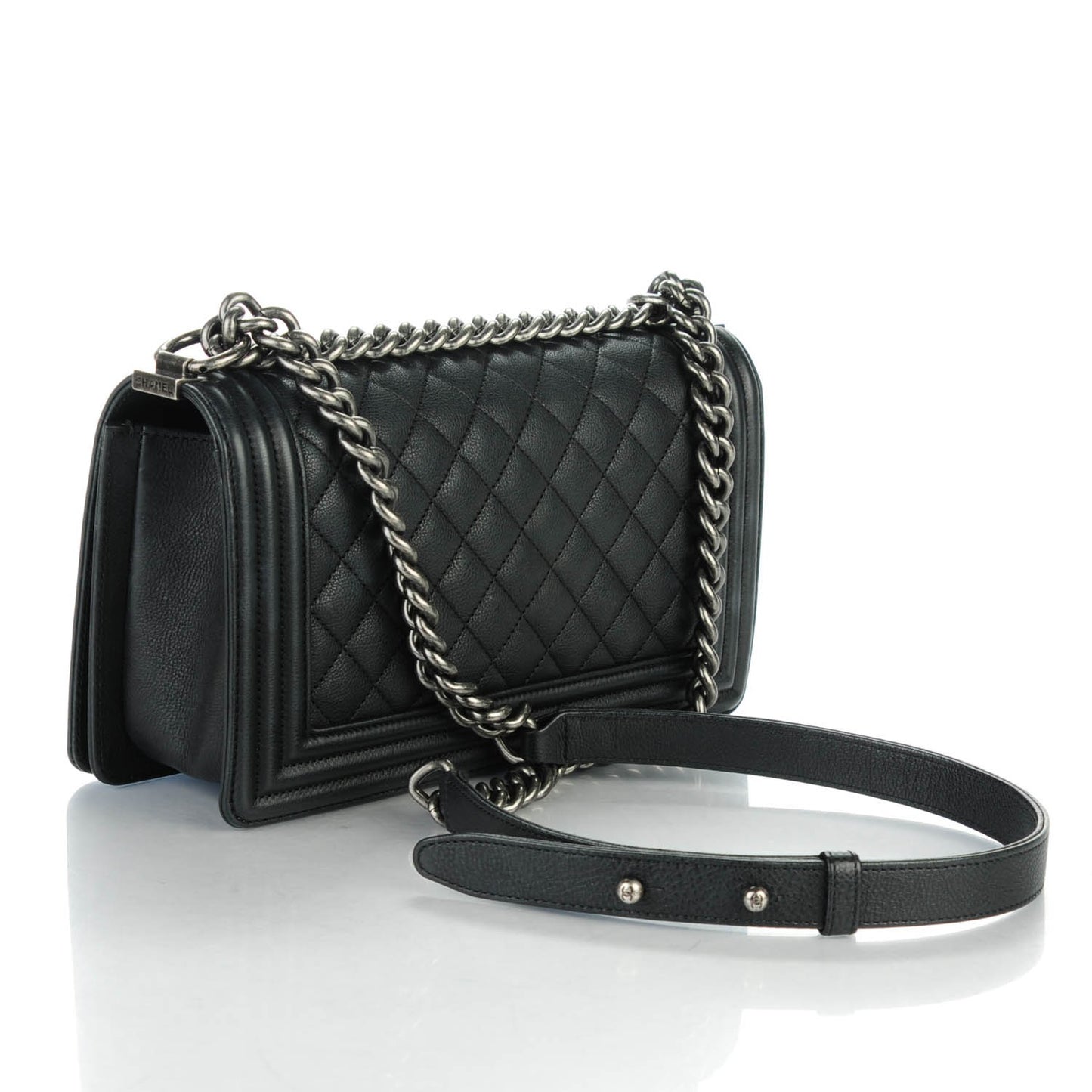 Calfskin Quilted Medium Boy Flap Black