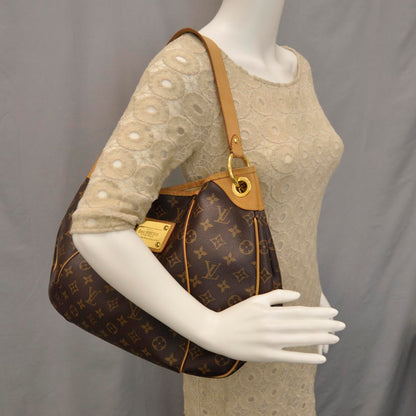 Louis Vuitton Monogram Galliera PM 2 of 8