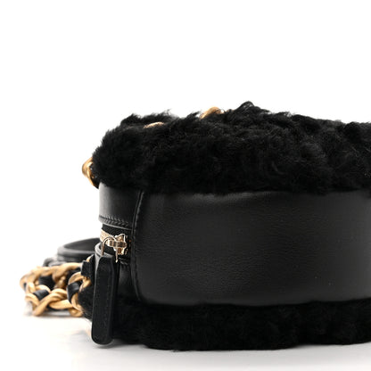 Chanel Shearling Sheepskin Chanel 19 Round Clutch With Chain Black 9 of 10