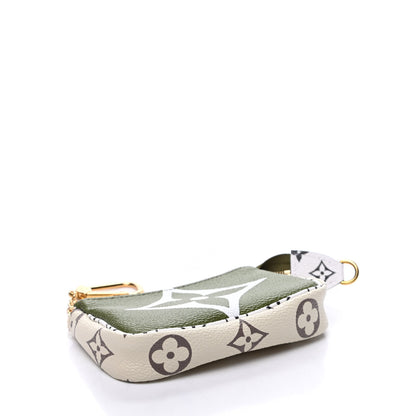 Louis Vuitton Monogram Giant Micro Pochette Accessories Kaki White 4 of 10