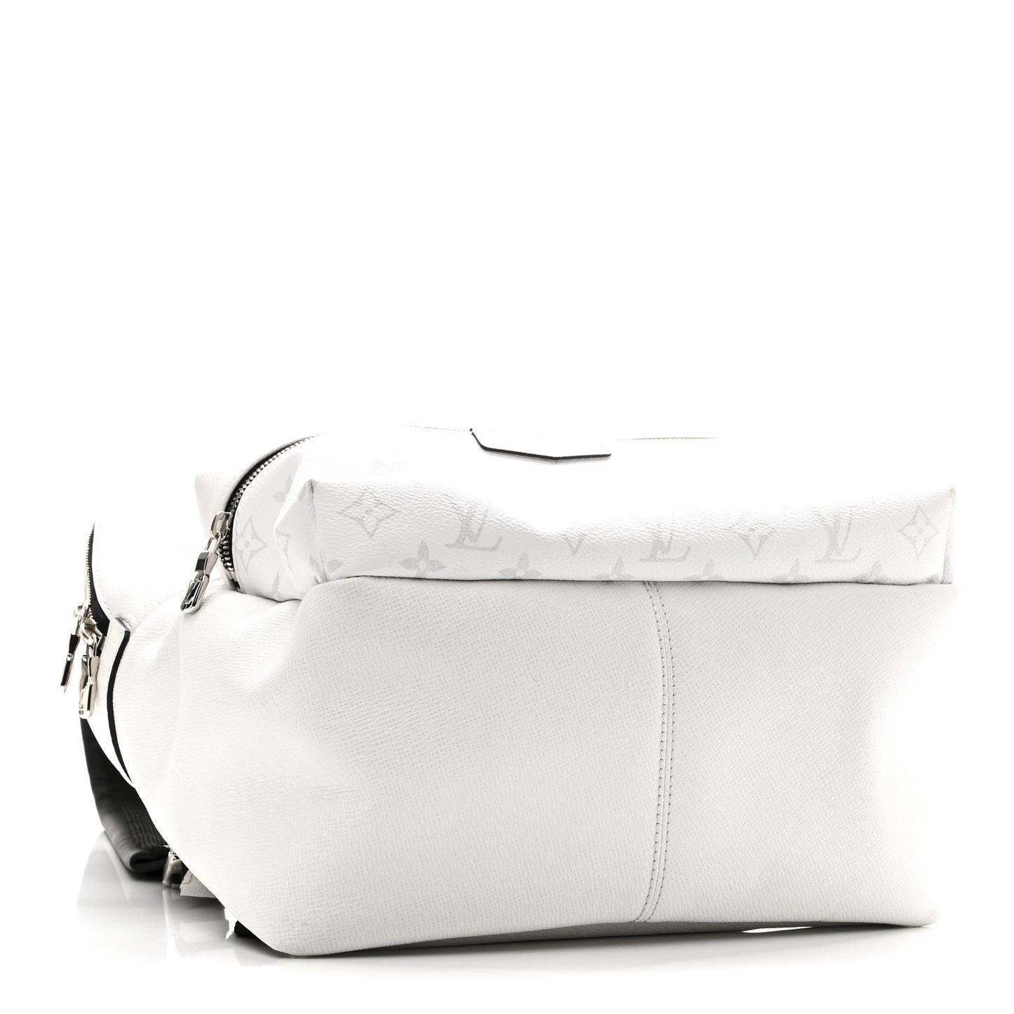 Taiga Monogram Discovery Backpack PM White