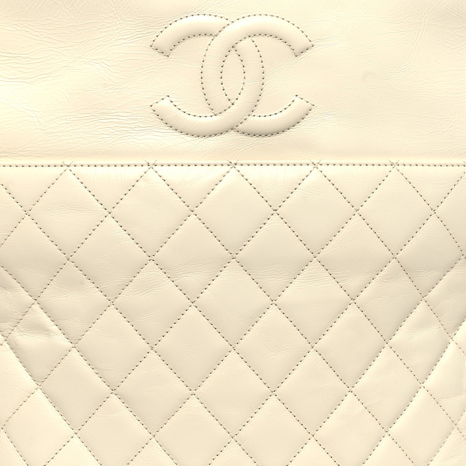 Chanel Crumpled Calfskin En Vogue Rope Hobo Bag White 8 of 11