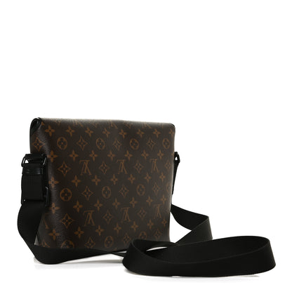 Louis Vuitton Monogram Macassar Magnetic Messenger 3 of 14