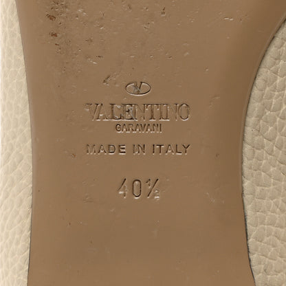 Valentino Garavani Pebbled Calfskin Rockstud Cage Ballerina Flats 40.5 Light Ivory 8 of 10