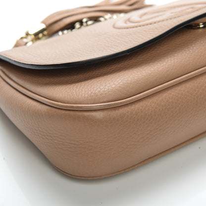 Gucci Pebbled Calfskin Medium Soho Flap Crossbody Camelia 6 of 8
