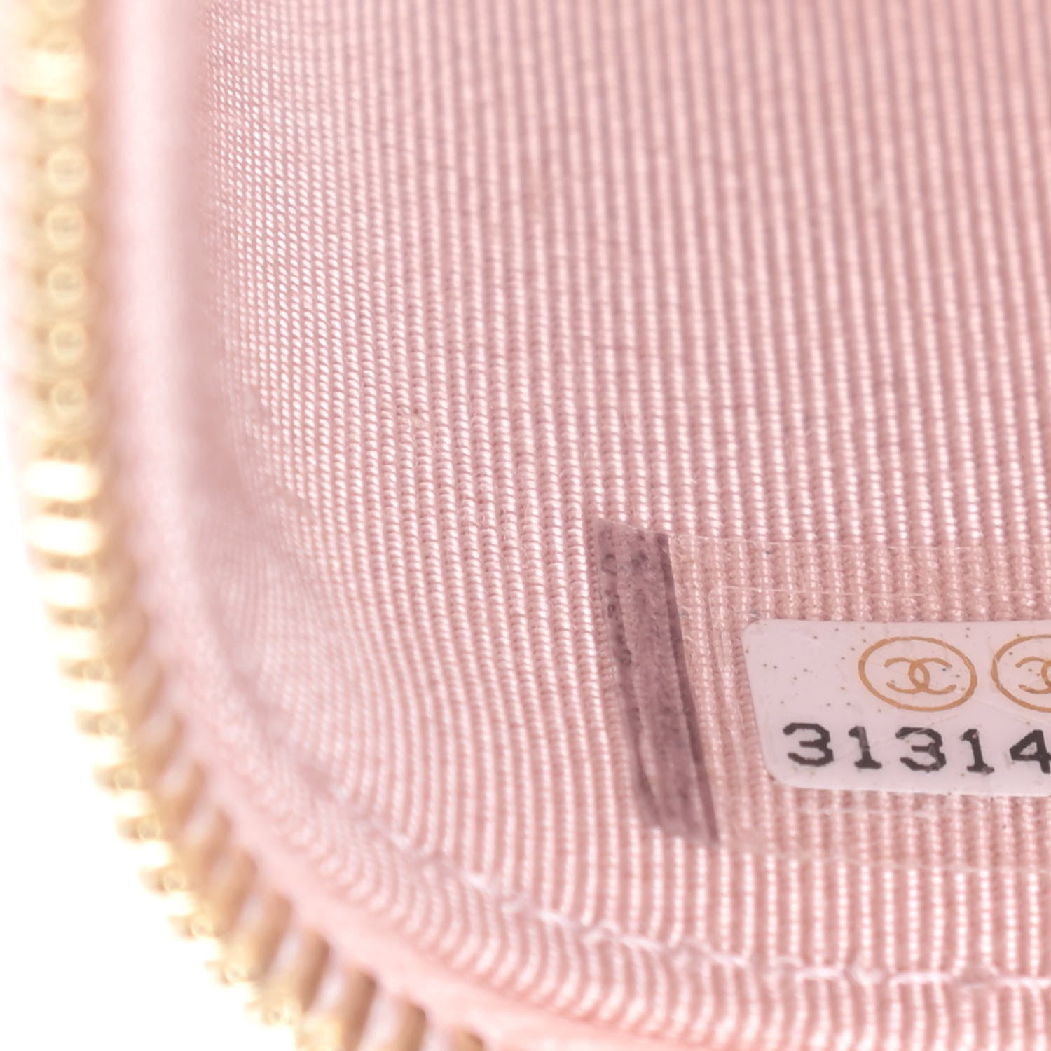Chanel Iridescent Caviar Quilted Mini Pearl On Top Vanity Case With Chain Light Pink 7 of 8