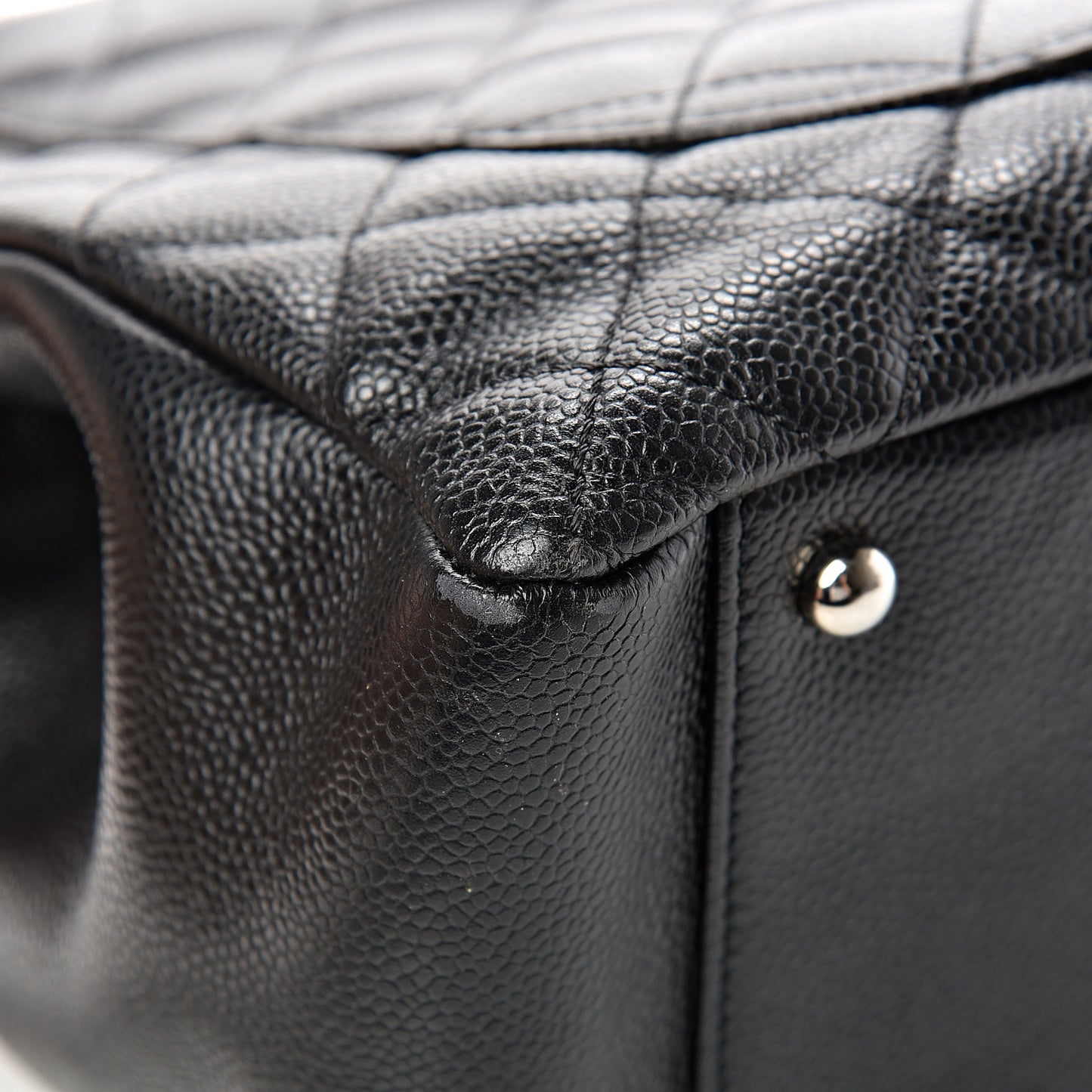 Caviar Quilted XL Grand Shopping Tote GST Black