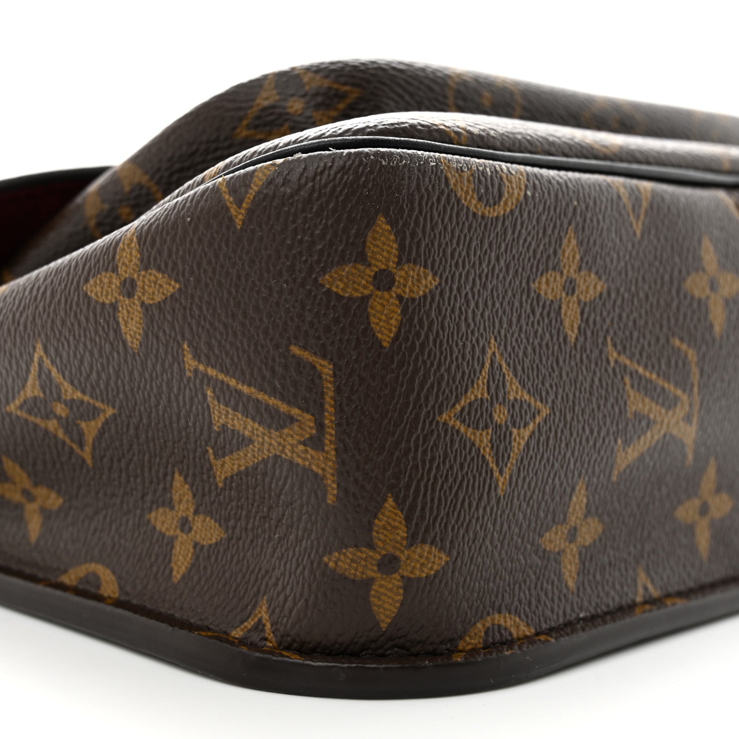 Louis Vuitton Monogram Passy 9 of 14