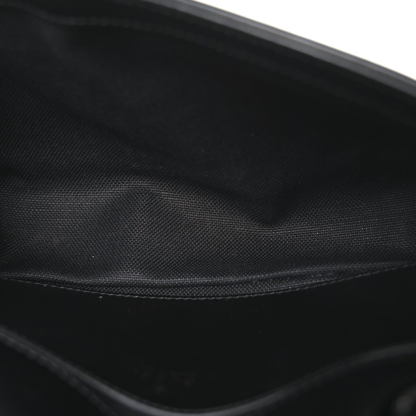 Calfskin Matelasse Monochrome Mini GG Marmont Shoulder Bag Black