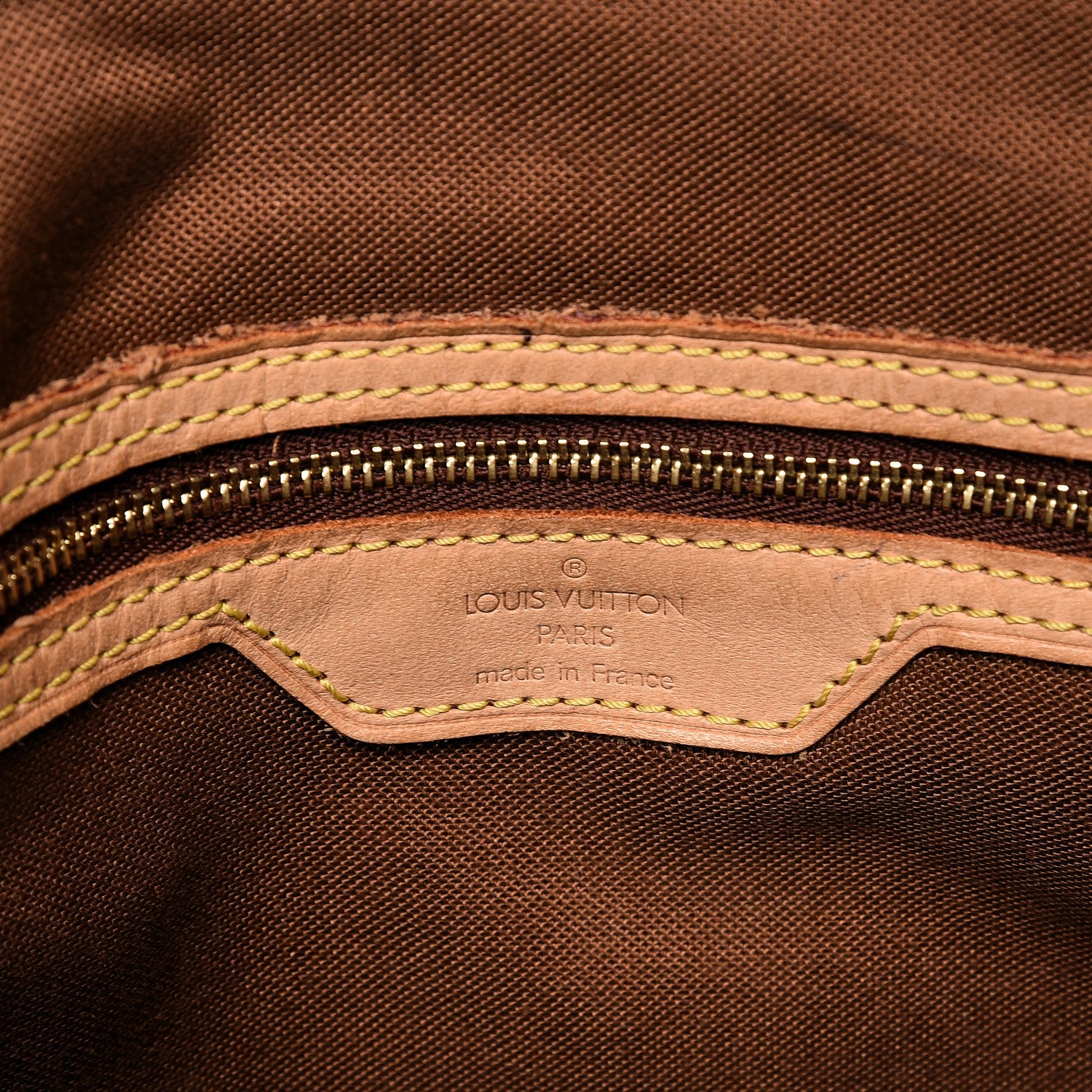 Louis Vuitton Monogram Cabas Mezzo 6 of 14