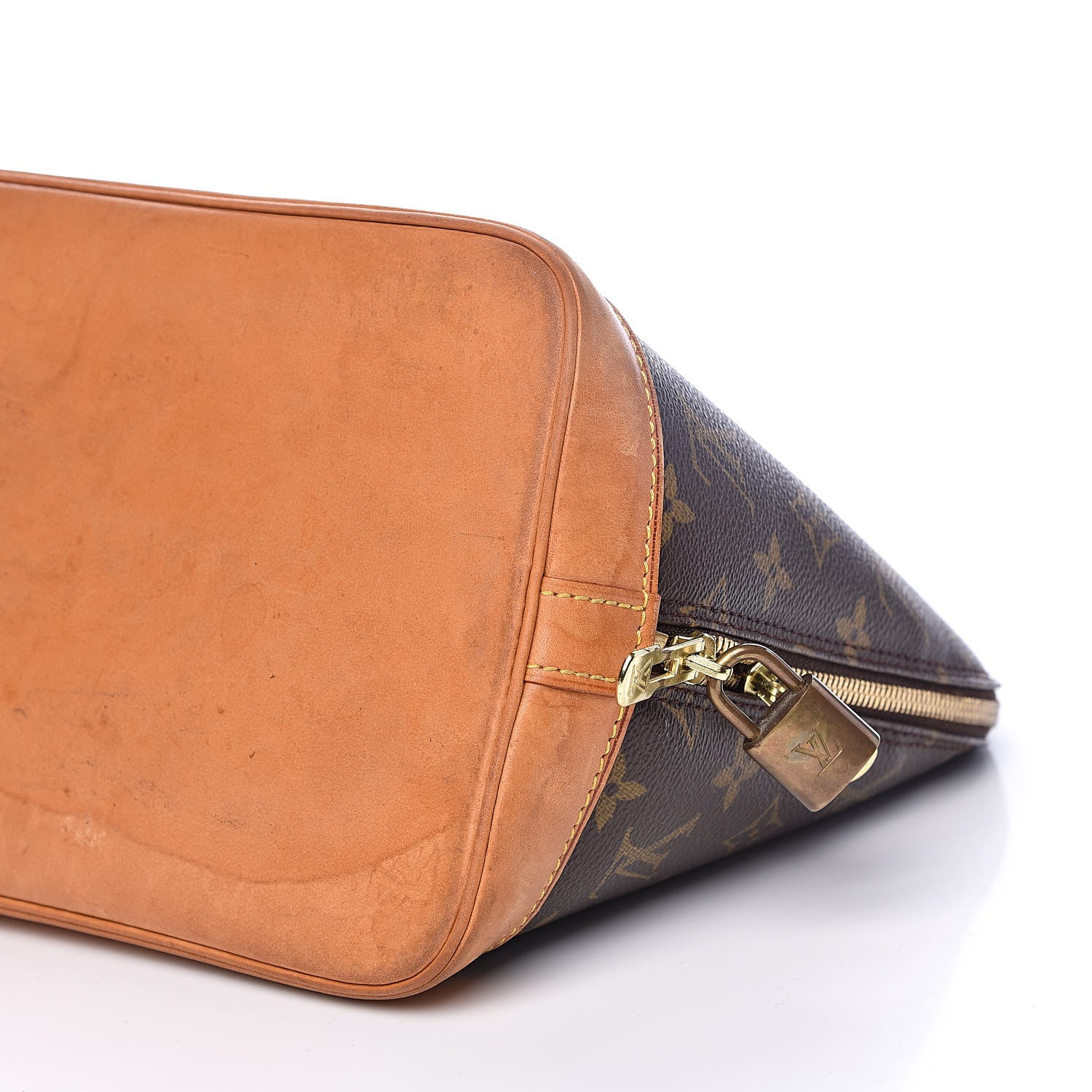 Louis Vuitton Monogram Alma PM 9 of 15
