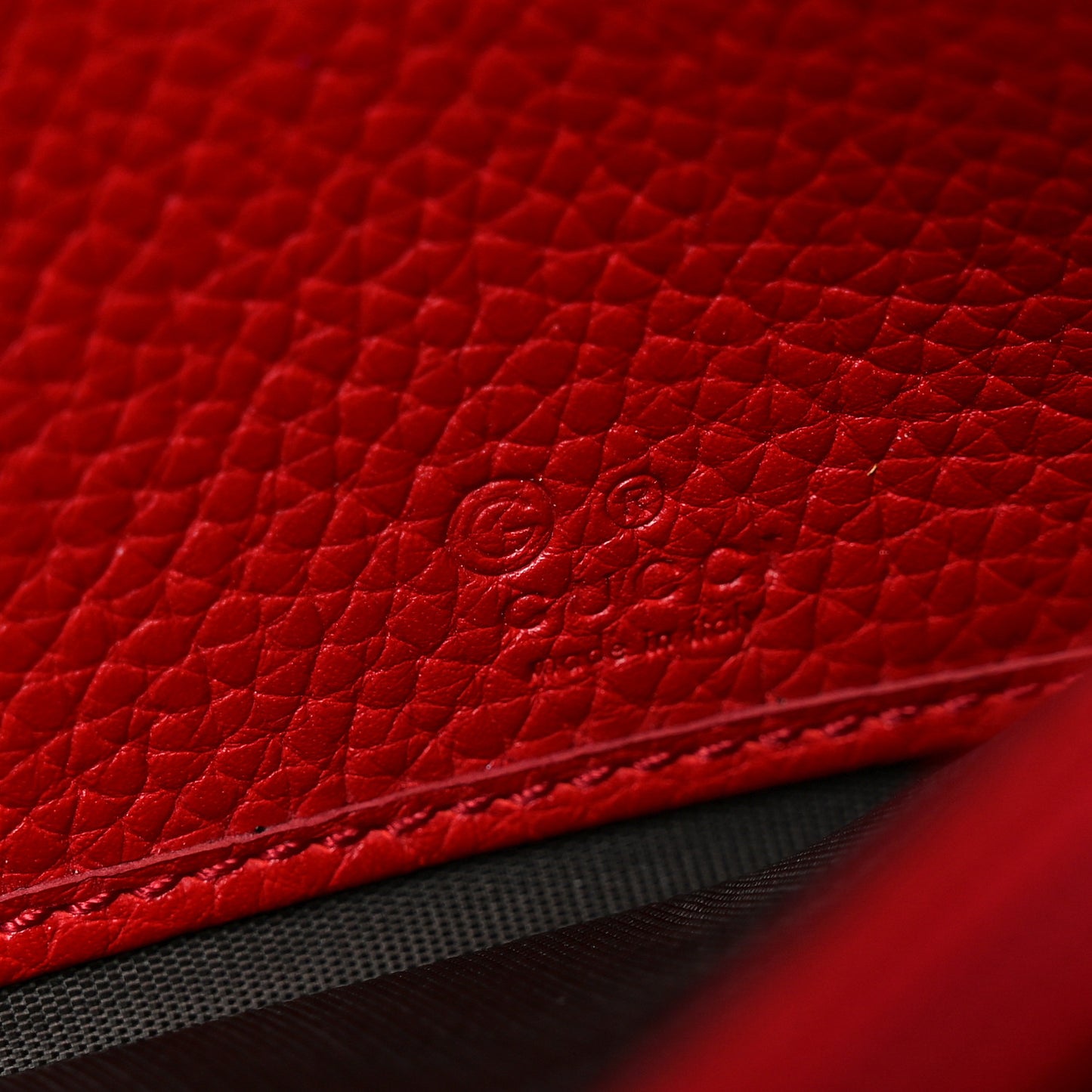 Pebbled Calfskin Large Soho Continental Wallet Red
