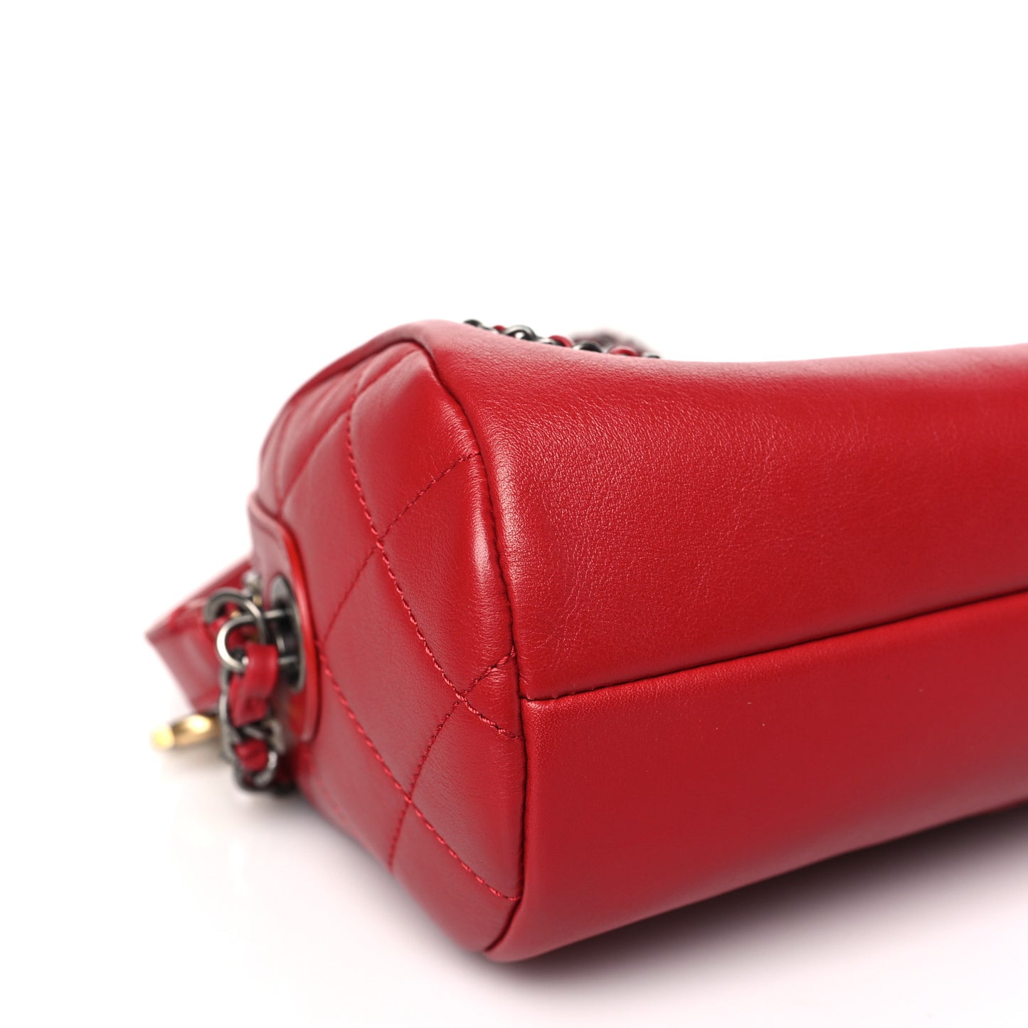 Calfskin Chain 20s Signature Bowling Bag Red