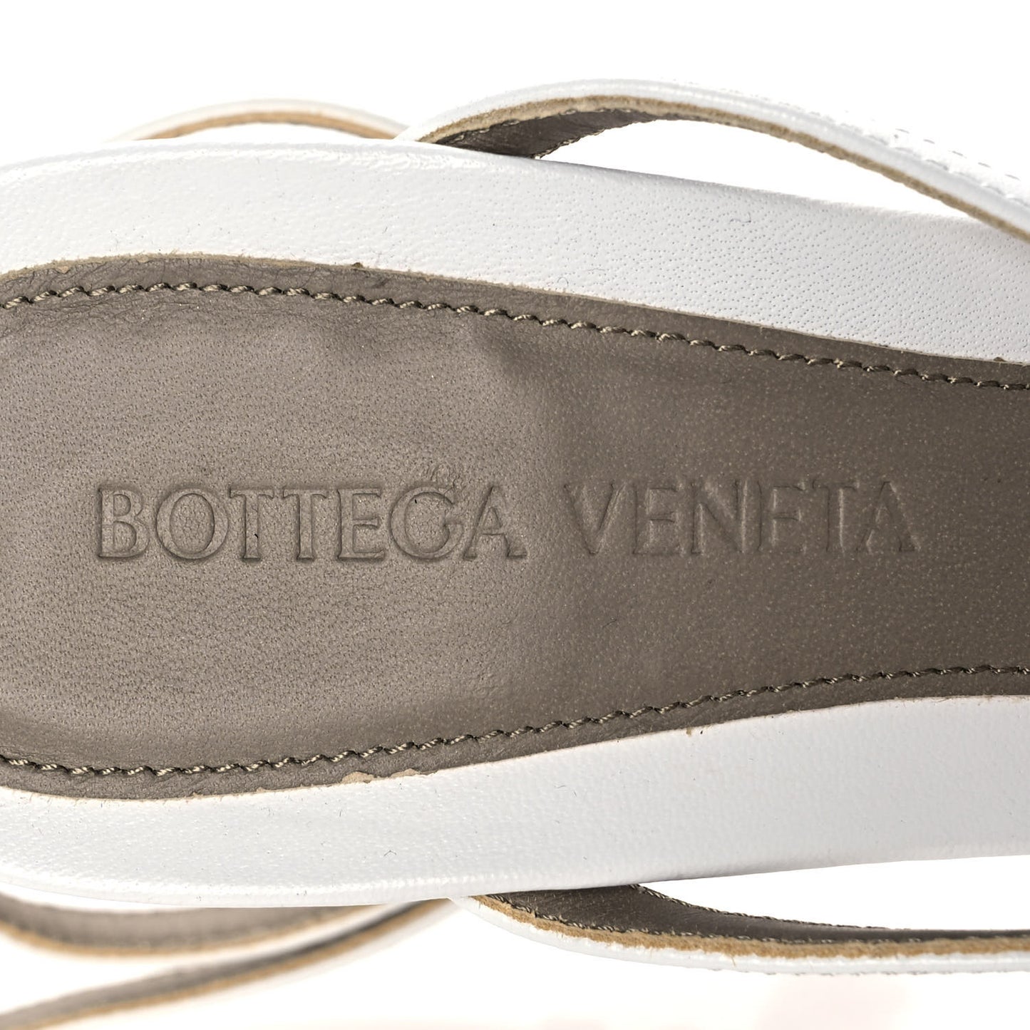 Lambskin Stretch Multi Strap 90mm Sandals 39 Optic White