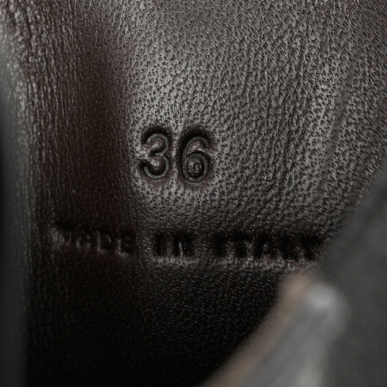 Bottega Veneta Calfskin The Tire Chelsea Boots 36 Black Grass 6 of 12