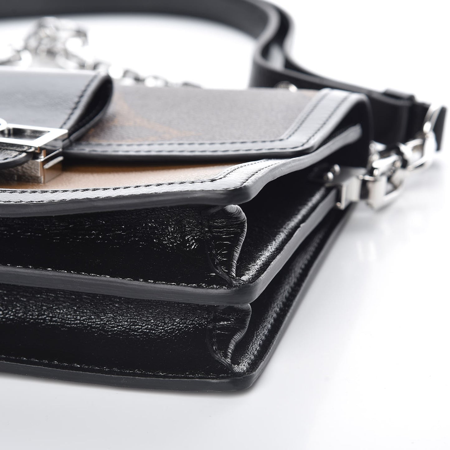 Reverse Monogram Giant Dauphine MM