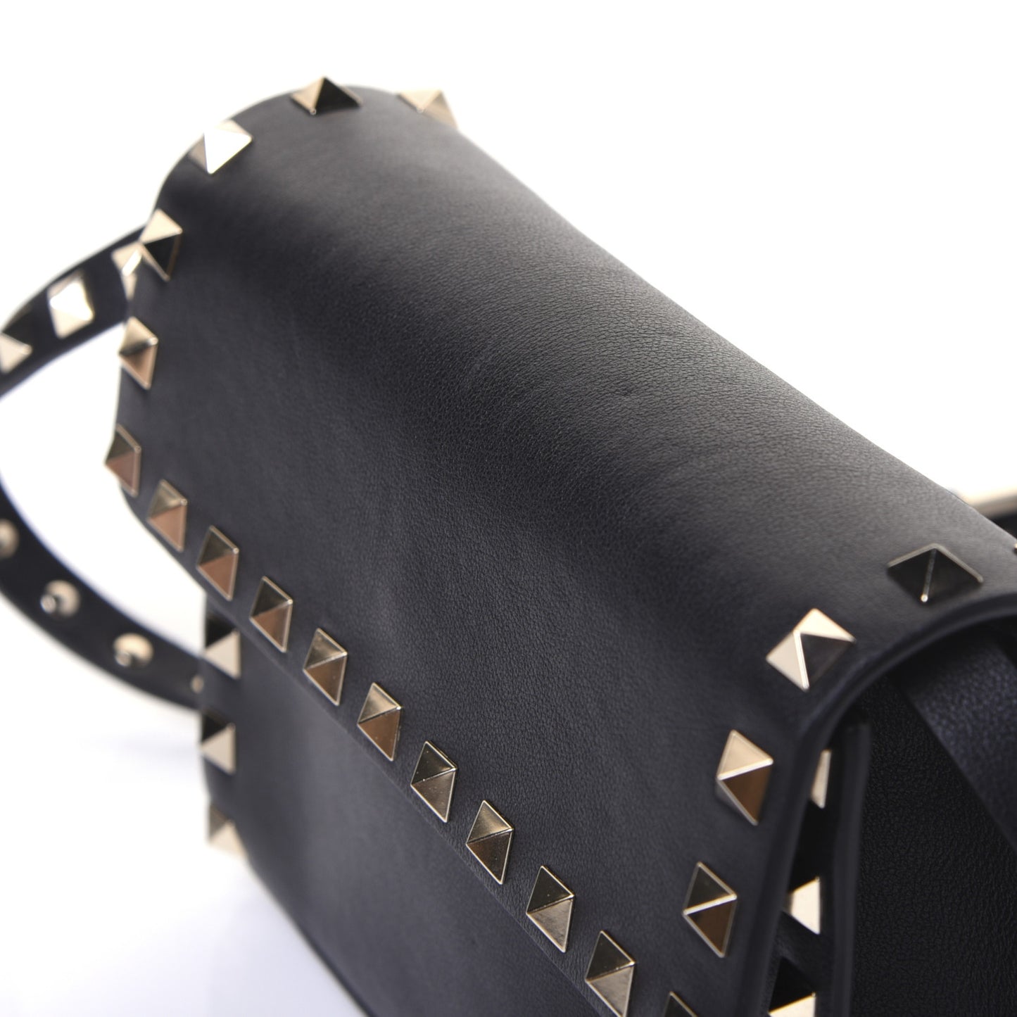 Vitello Rockstud Flap Crossbody Bag Black
