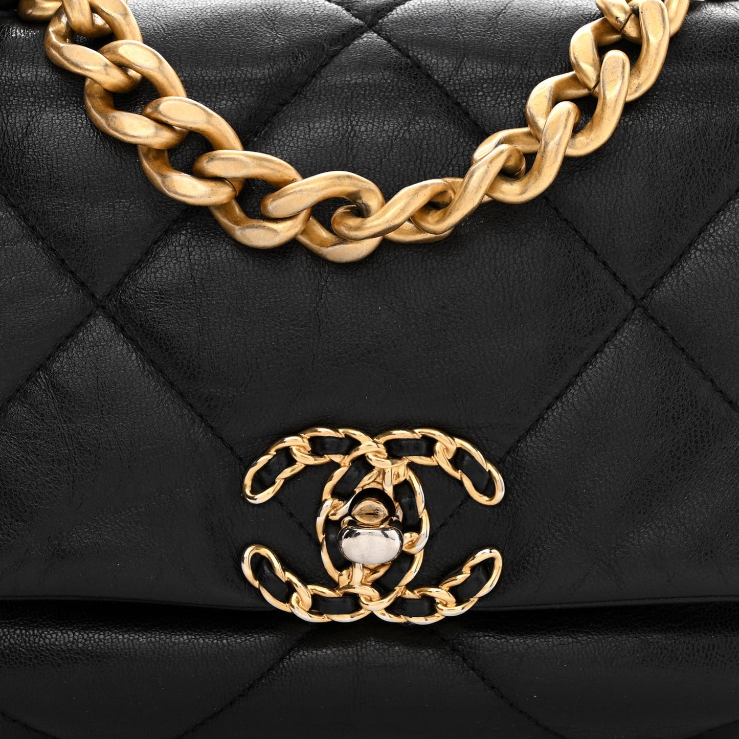 Goatskin Quilted Medium Chanel 19 Flap Black