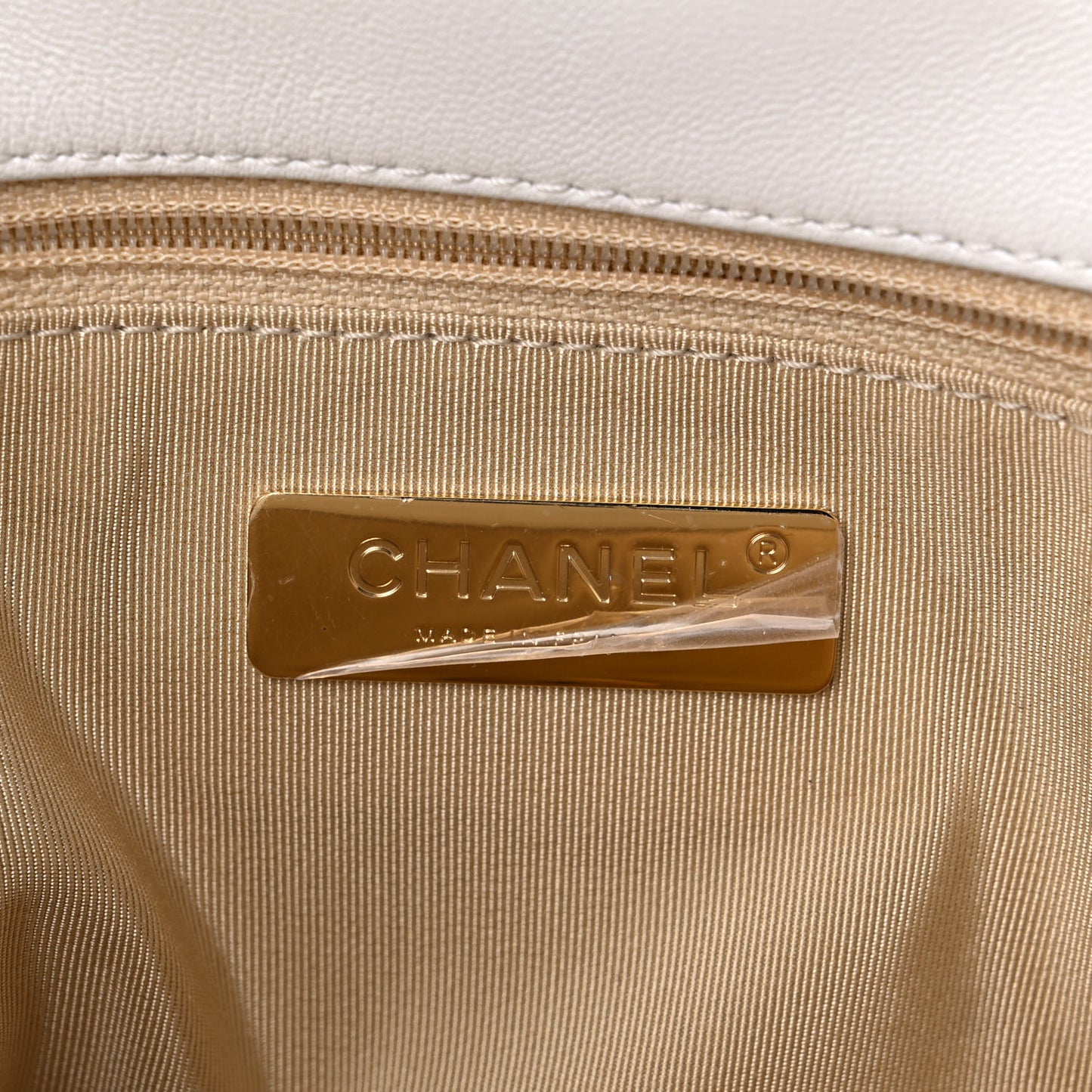 Shiny Crumpled Calfskin Quilted Medium Chanel 19 Flap White