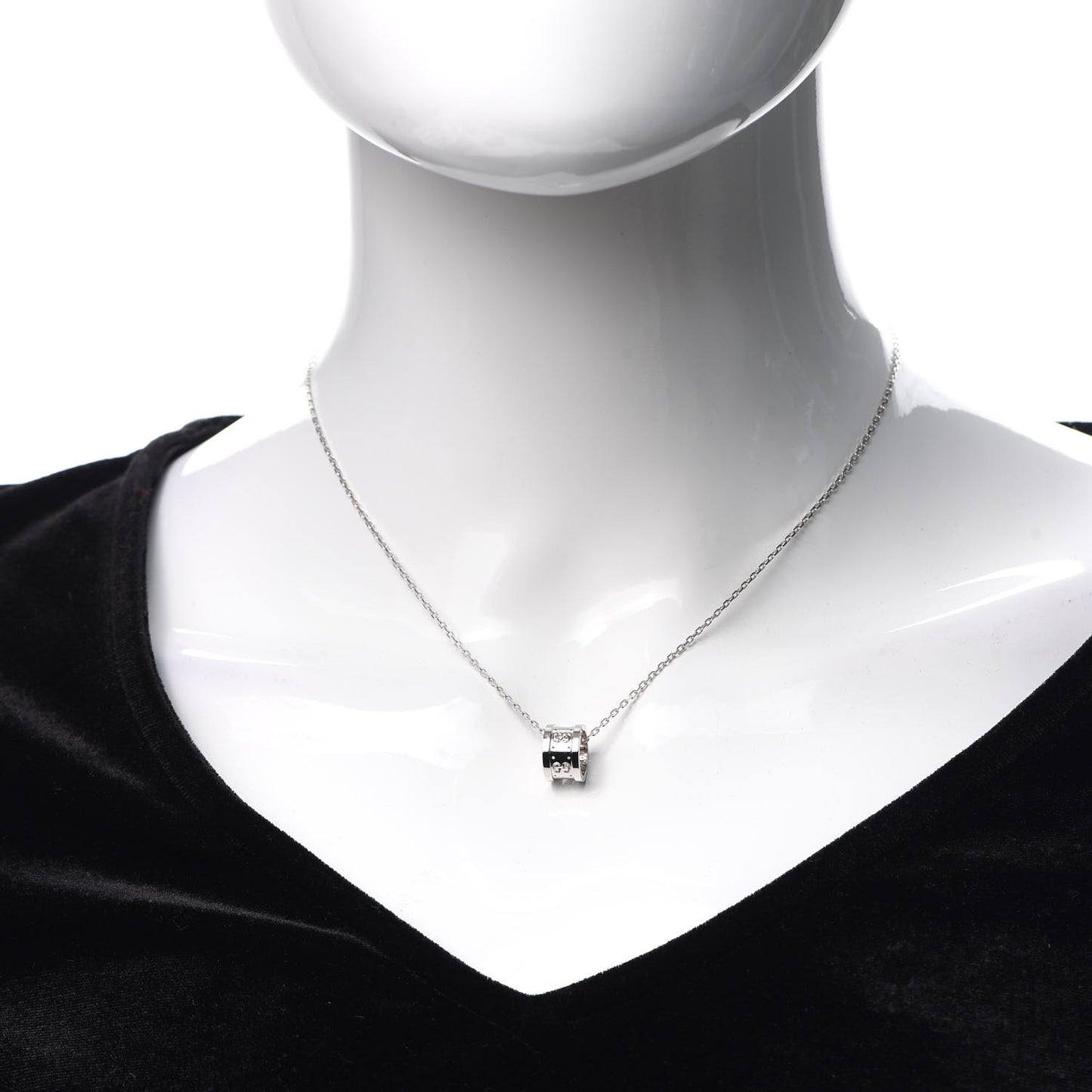 18K White Gold Icon Twirl Pendant Necklace
