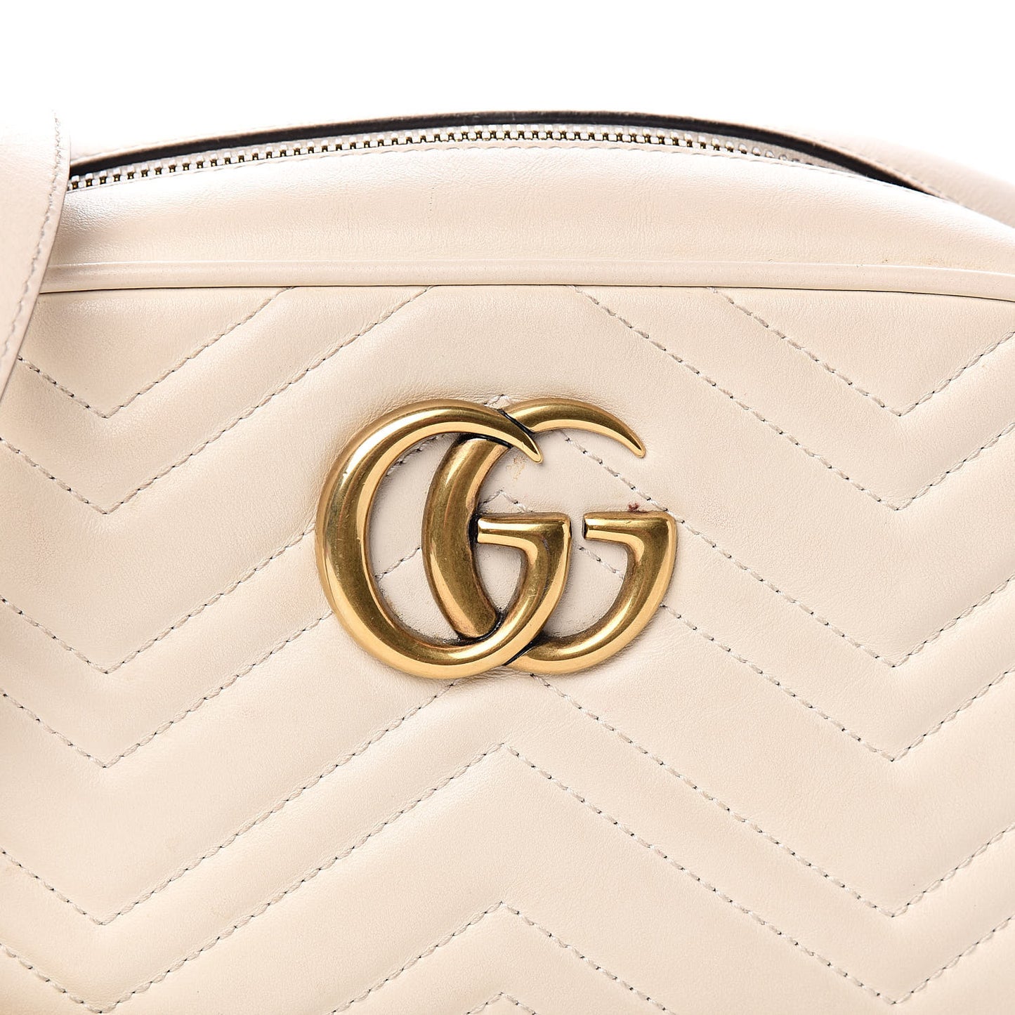 Calfskin Matelasse Small GG Marmont Chain Shoulder Bag White