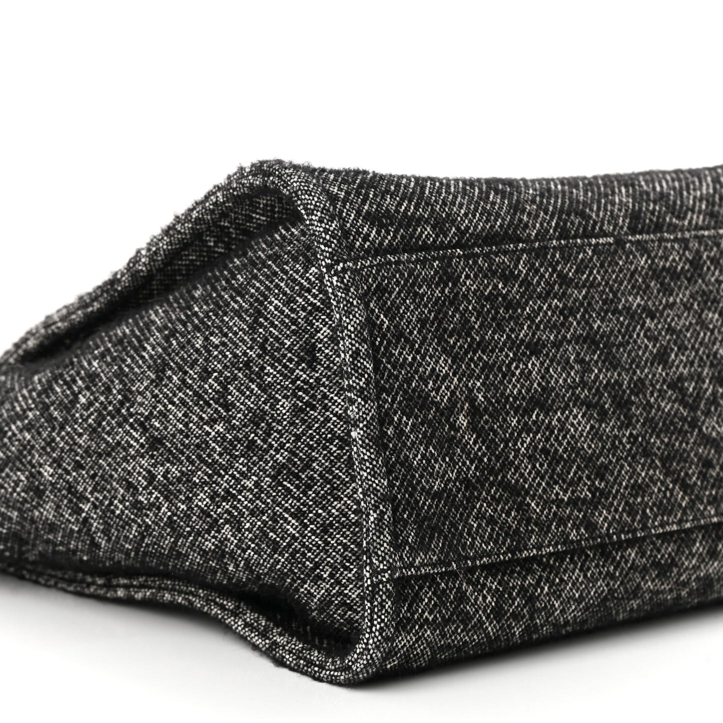 Mixed Fibers Calfskin Medium Deauville Tote Black