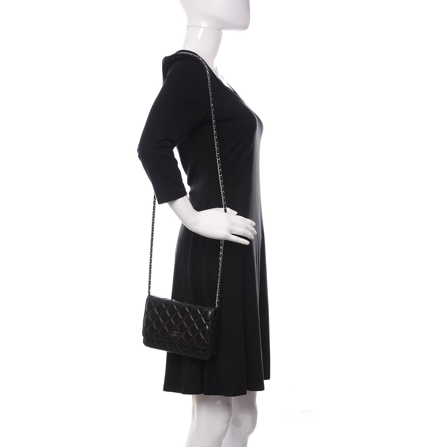 Lambskin Quilted Wallet On Chain WOC Black