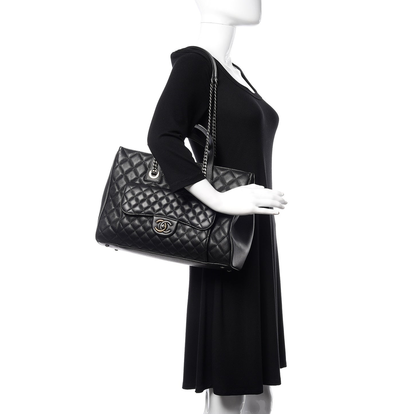 Metallic Grained Calfskin Quilted Large Casual Pocket Tote Black