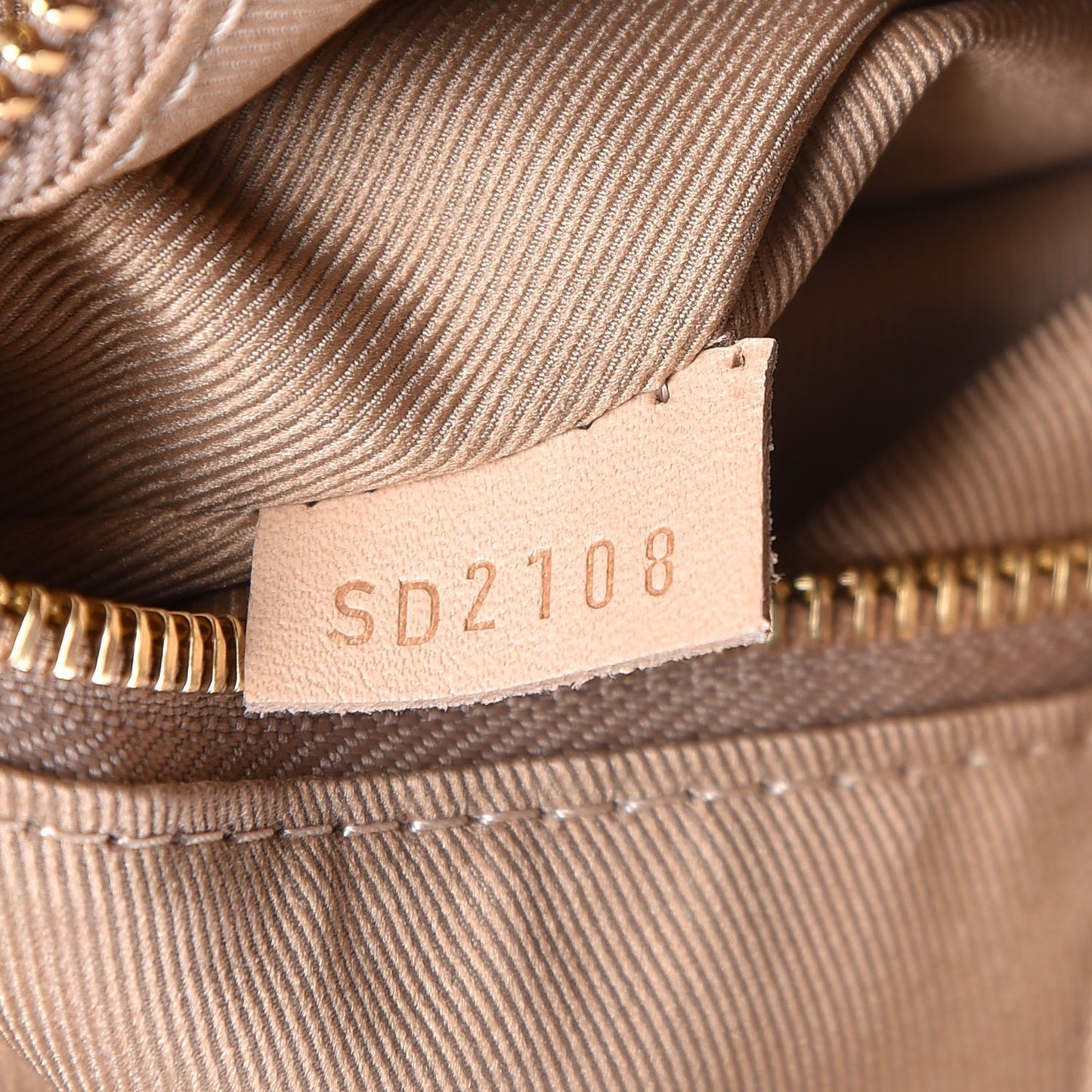 Monogram Graceful MM