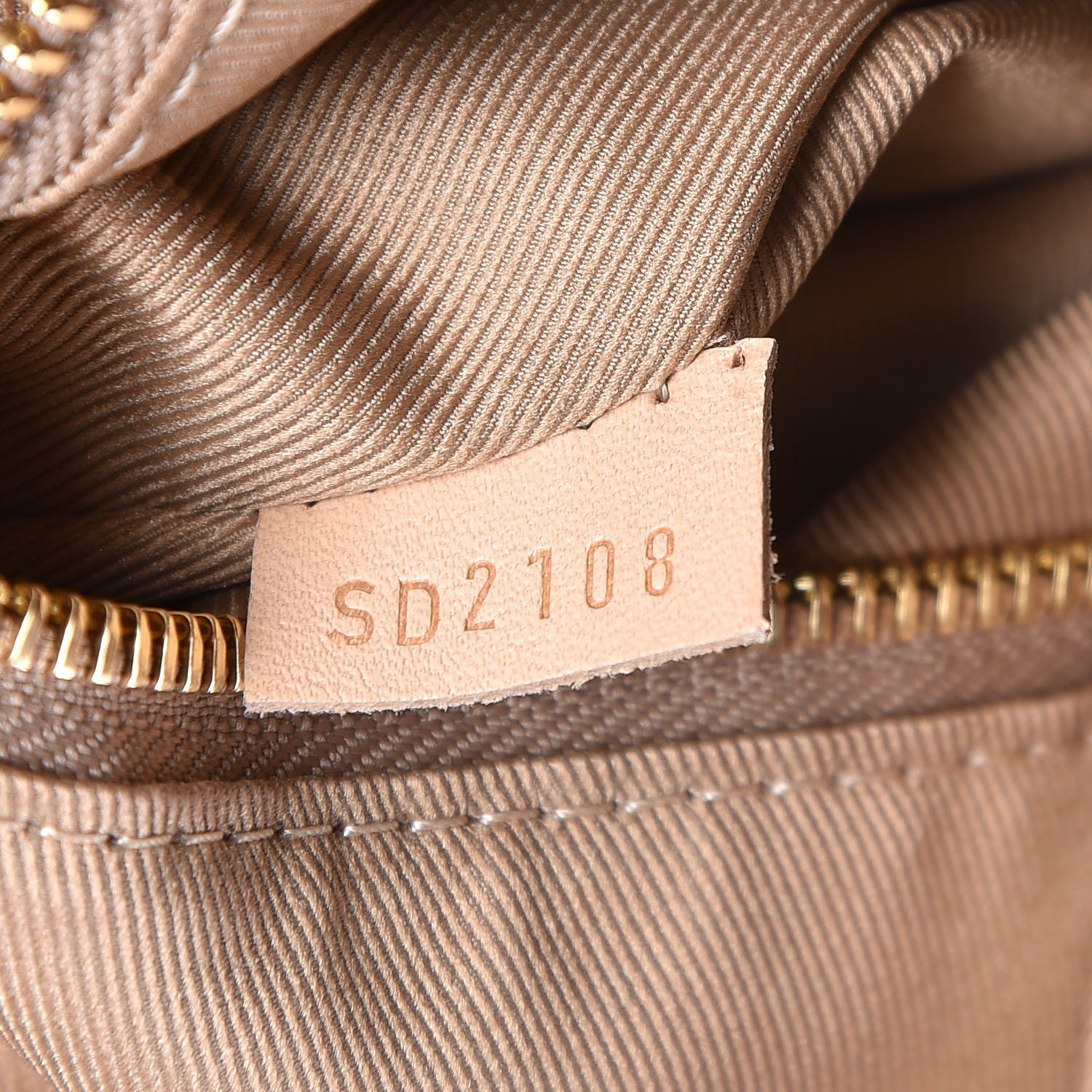 Louis Vuitton Monogram Graceful MM 8 of 9