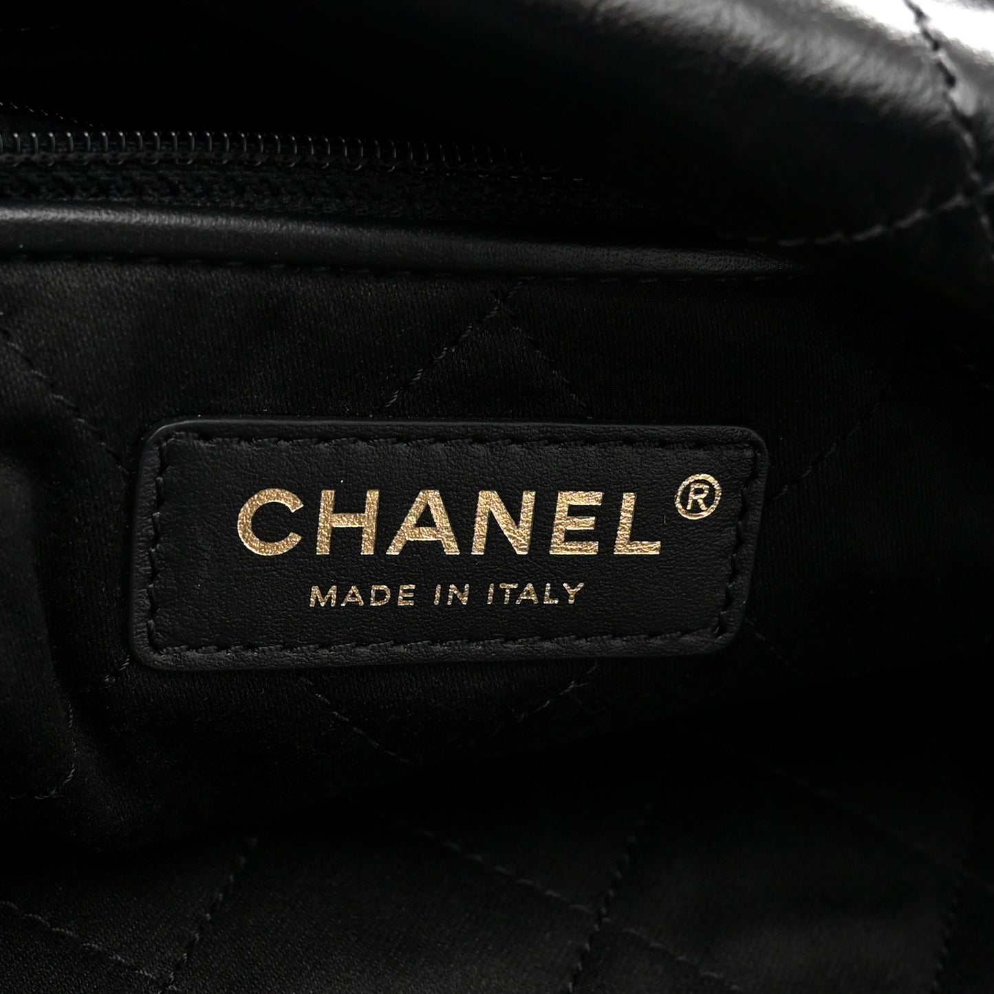 Shiny Calfskin Quilted Small Chanel 22 Black