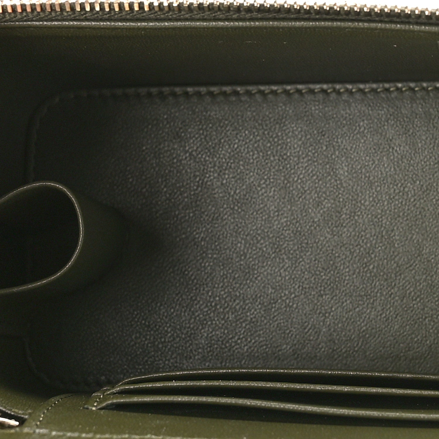 Chanel Lambskin Quilted Pick Me Up Vanity Case Khaki 5 of 10