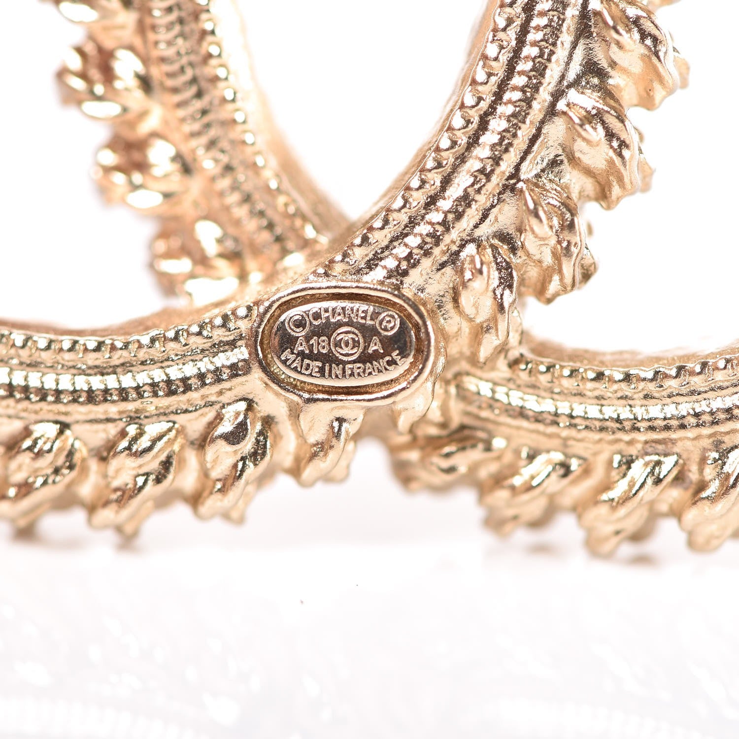 Chanel Rope CC Brooch Black Light Gold 4 of 5