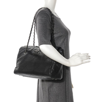 Chanel Washed Calfskin Large Hamptons Shopping Tote Black 2 of 8
