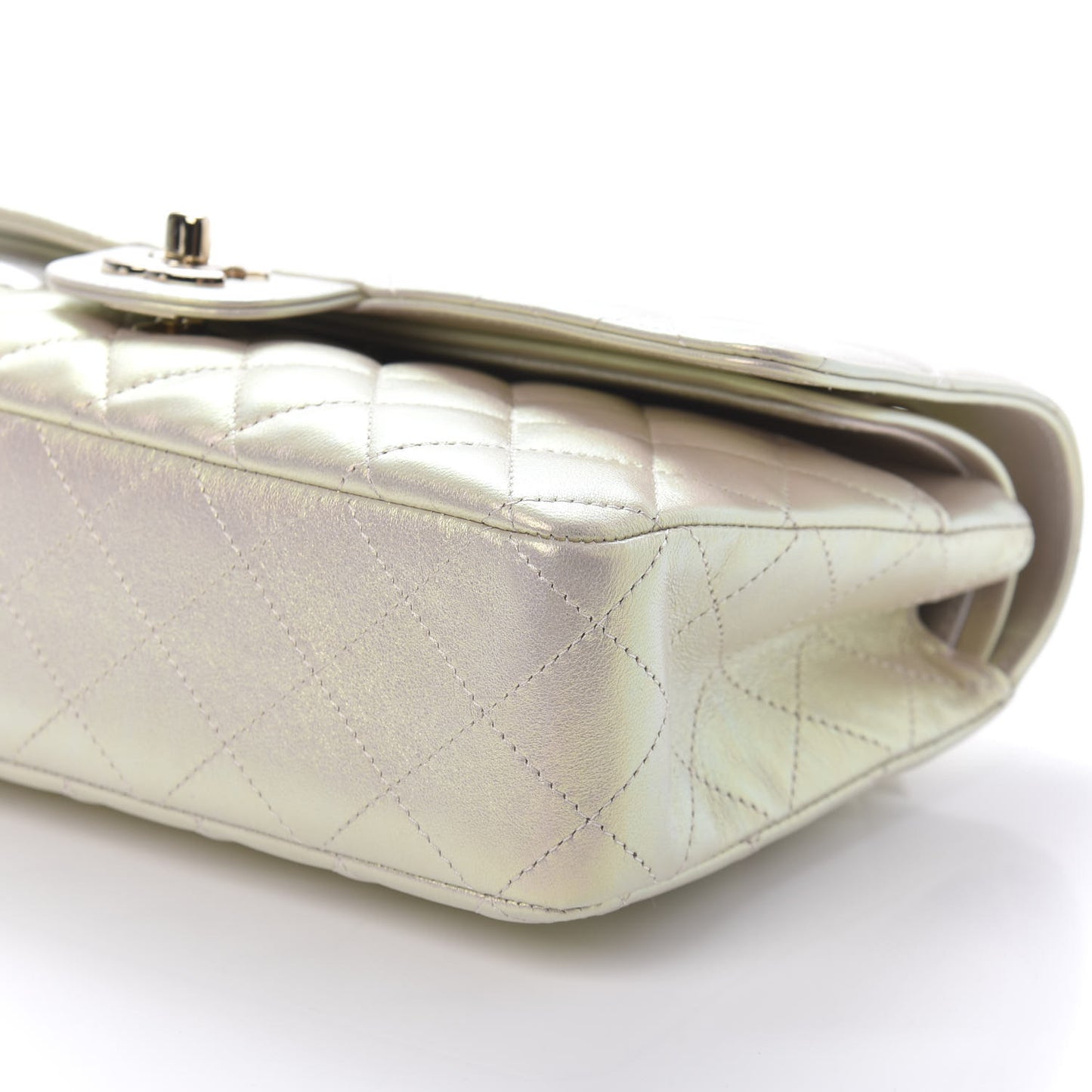 Iridescent Lambskin Quilted Medium Double Flap Ivory