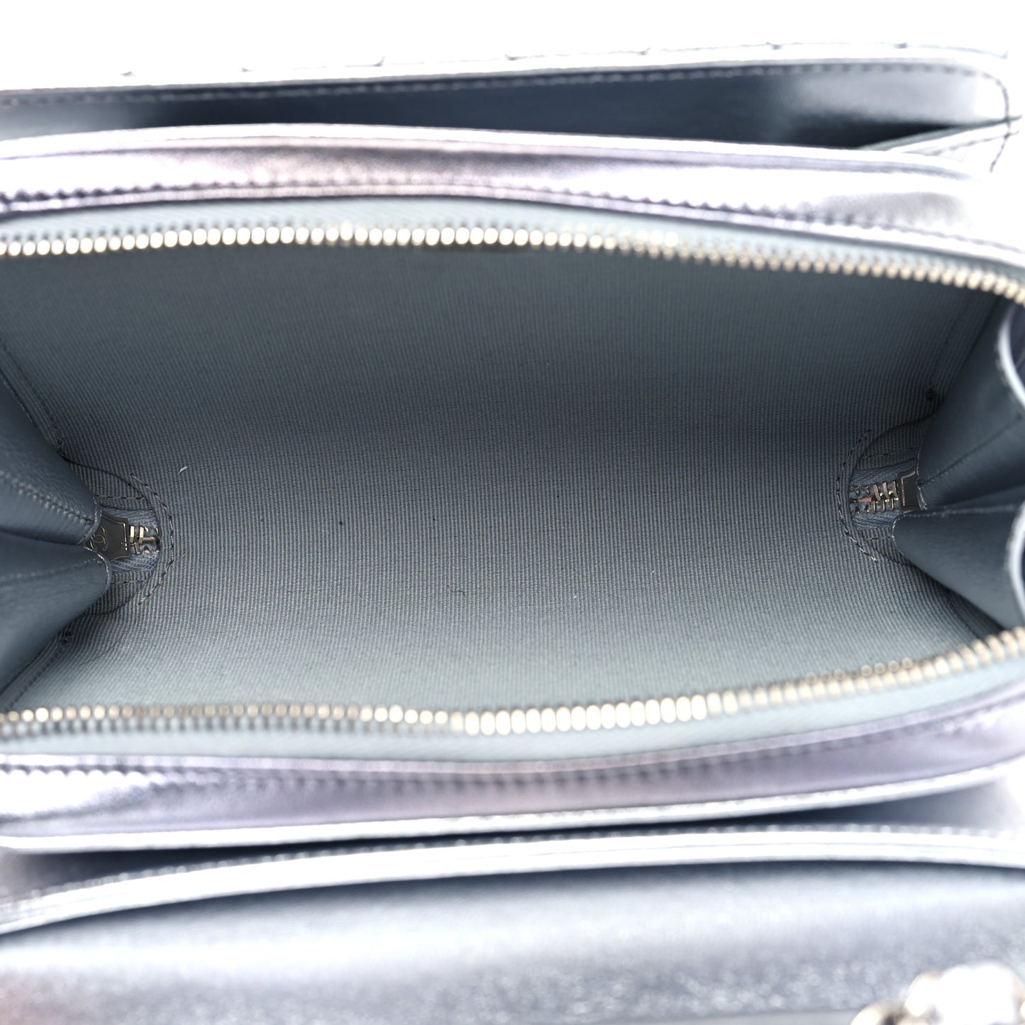 Metallic Lambskin Like A Wallet Flap Silvery Black
