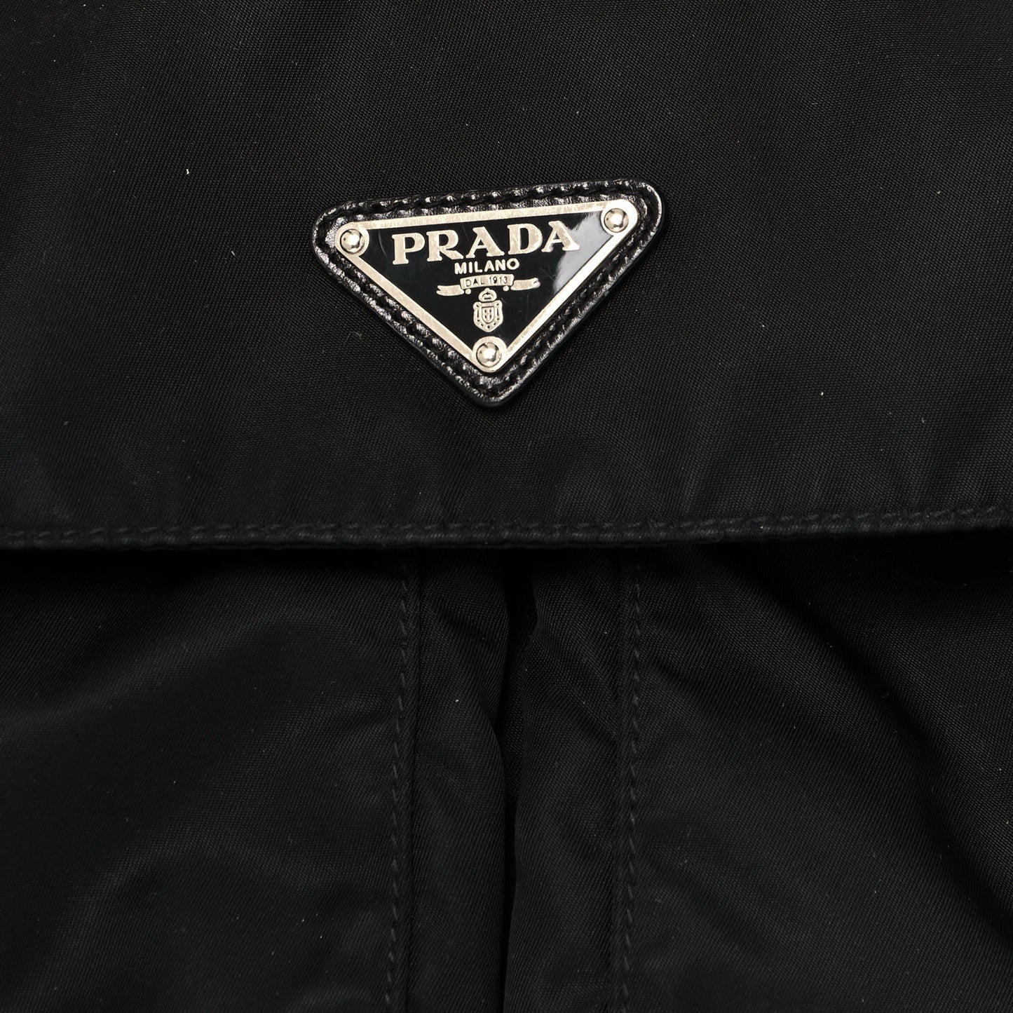 Nylon Vela Messenger Bag Black