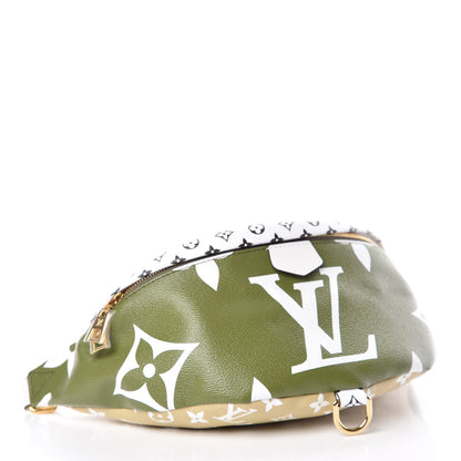 Louis Vuitton Monogram Giant Bumbag Kaki Beige 4 of 10